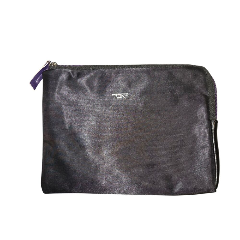 TUMI for Delta One Business Class Purple Trim Soft Amenity Pouch Travel Cosmetic